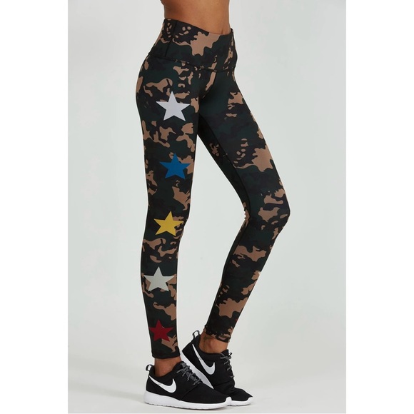 ⭐️ Noli Camo Leggings ⭐️ - Picture 1 of 5